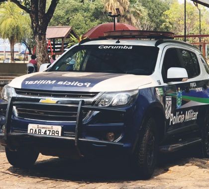 Dupla é presa minutos após roubo à mão armada em Corumbá