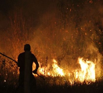 Multa é de até R$ 10 mil para quem colocar fogo em terrenos baldios no MS