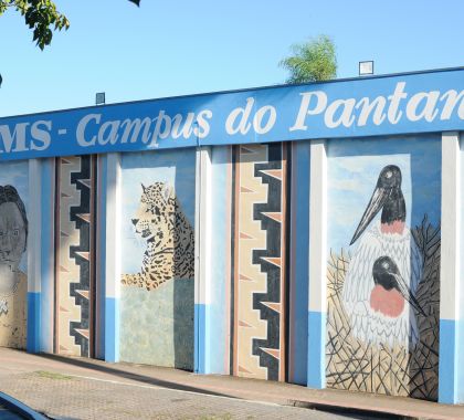 Campus da UFMS em Corumbá suspende o ingresso de alunos no curso de Letras