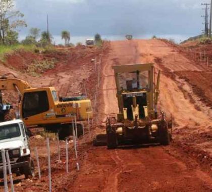 Empresa vence licitação de R$ 70 milhões para asfaltar rodovia em Guia Lopes da Laguna