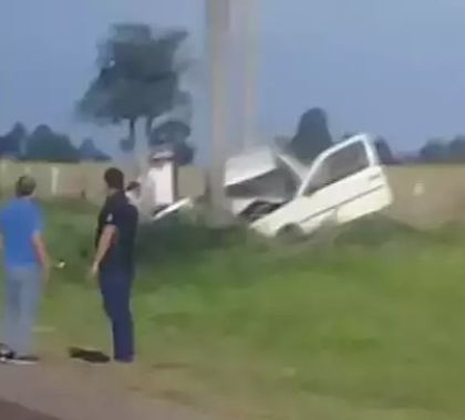 Colisão em coqueiro deixa quatro pessoas feridas entre Guia Lopes e Bonito