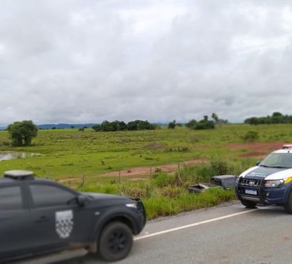 Mais de 390 quilos de maconha são apreendidos em veículo abandonado em Bonito; veja as fotos