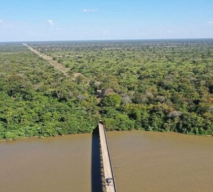 Obras viárias executadas pelo Governo do Estado no Pantanal beneficiam turismo e agronegócio