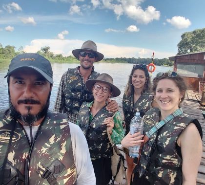 Chef busca reconexão com a natureza e se torna 'jaguarman' famoso no Pantanal