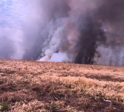 Dois aviões vão ajudar no combate ao incêndio no Banhado do Rio da Prata, próximo a Bonito