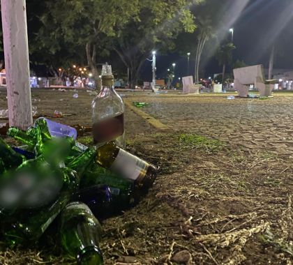 Jovem de 19 anos é morto a facadas após briga generalizada em praça de Jardim